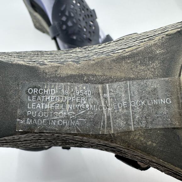 Umberto Raffini Wedge Orchid Laser Cutout Black Sandals WMNS US8.5 EU39 #9540 - Picture 7 of 9